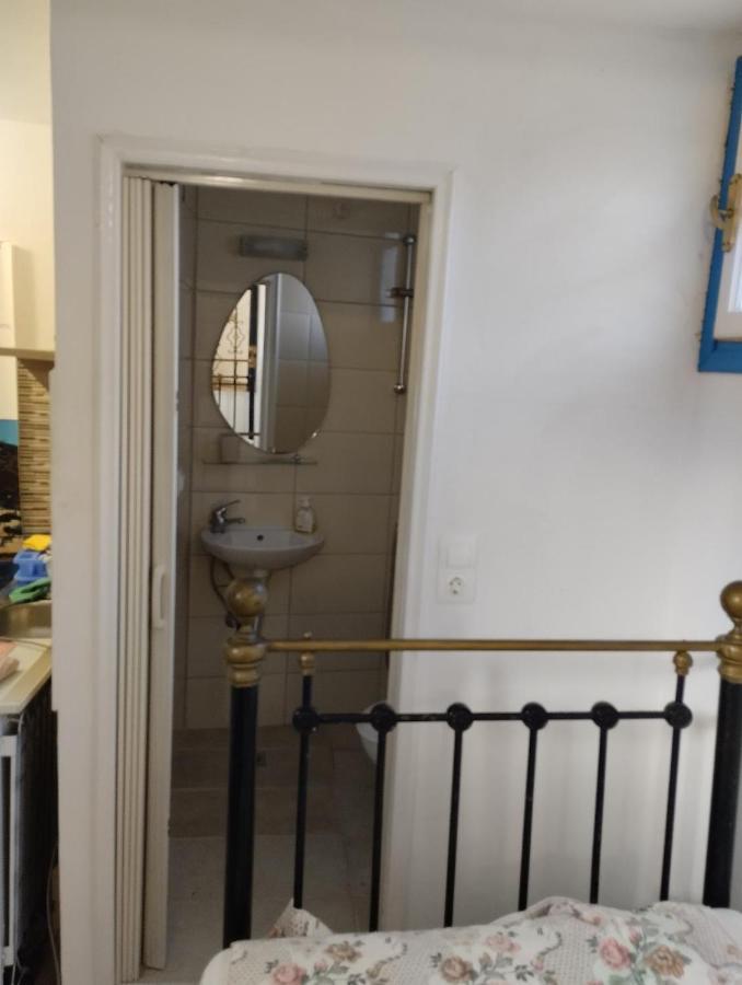 Light Blue Home Folegandros Town Екстер'єр фото